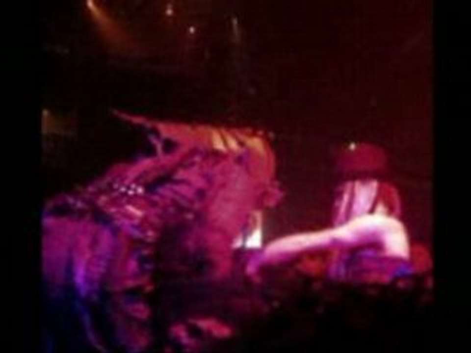 Michi at Tokyo Decadance (La Locomotive Paris)