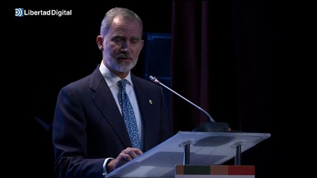 Felipe VI inaugura el Congreso Internacional de la Lengua Española en Perú y rinde homenaje a Vargas Llosa