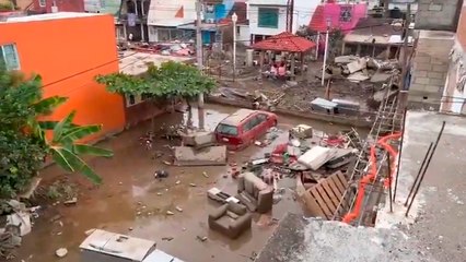 Colonia Gaviotas en Poza Rica, Veracruz, se encuentra sumergida en lodo tras las intensas lluvias