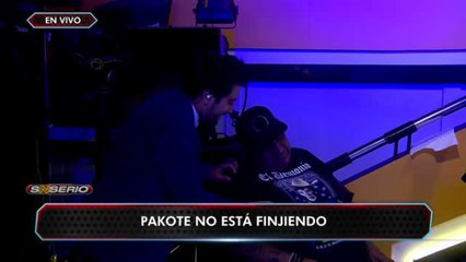 Captan a Pakote dormido en pleno programa
