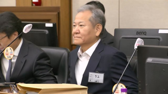 이상민, 첫 공판서 혐의 모두 부인... 계엄 반대했다 / YTN