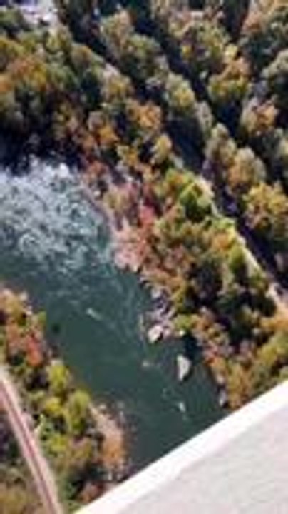 Base Jumpers Collide Midair, Survive