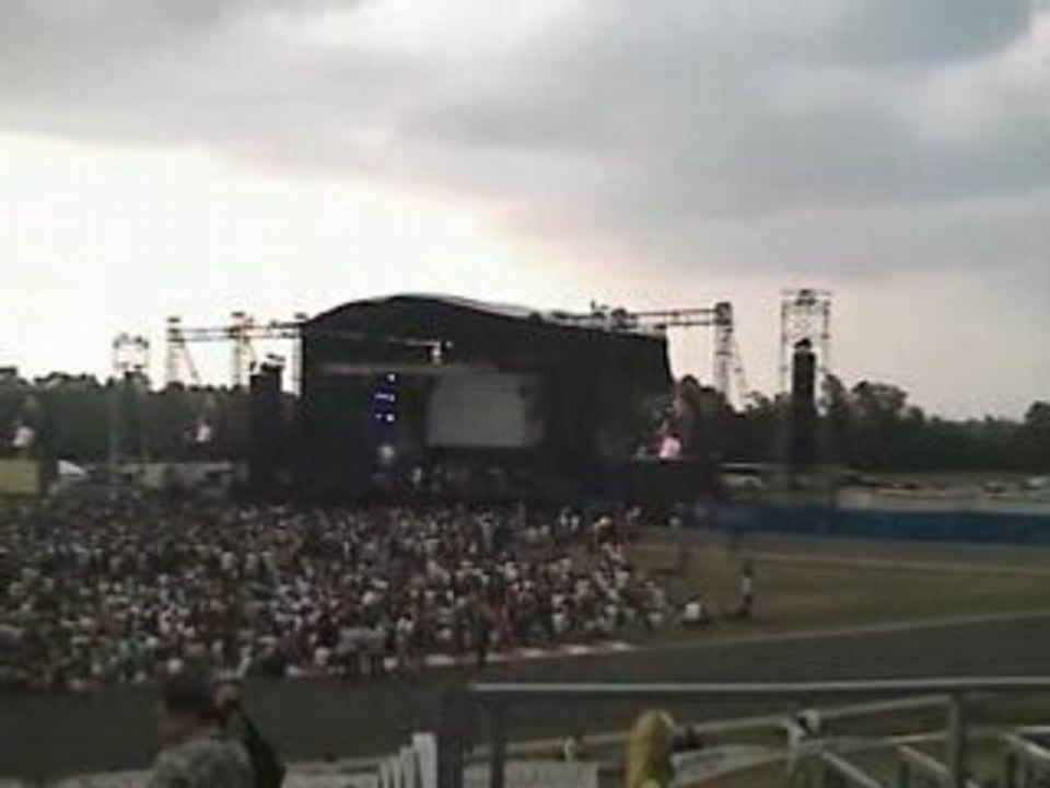 MAGNY COURS GRAND PRIX DE FORMULE UN ET CONCERT PINK FLOYD