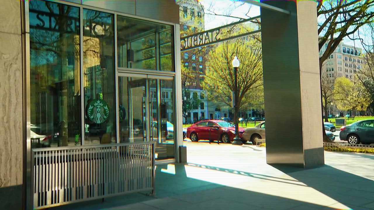 Os desafios da Starbucks em se reestruturar para reverter crise; entenda | ORIGINAIS TIMES - EXCLUSIVO CNBC