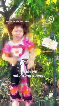 Bà cụ non miền Tây chưa lớn mà máu âm nhạc đã tràn trề