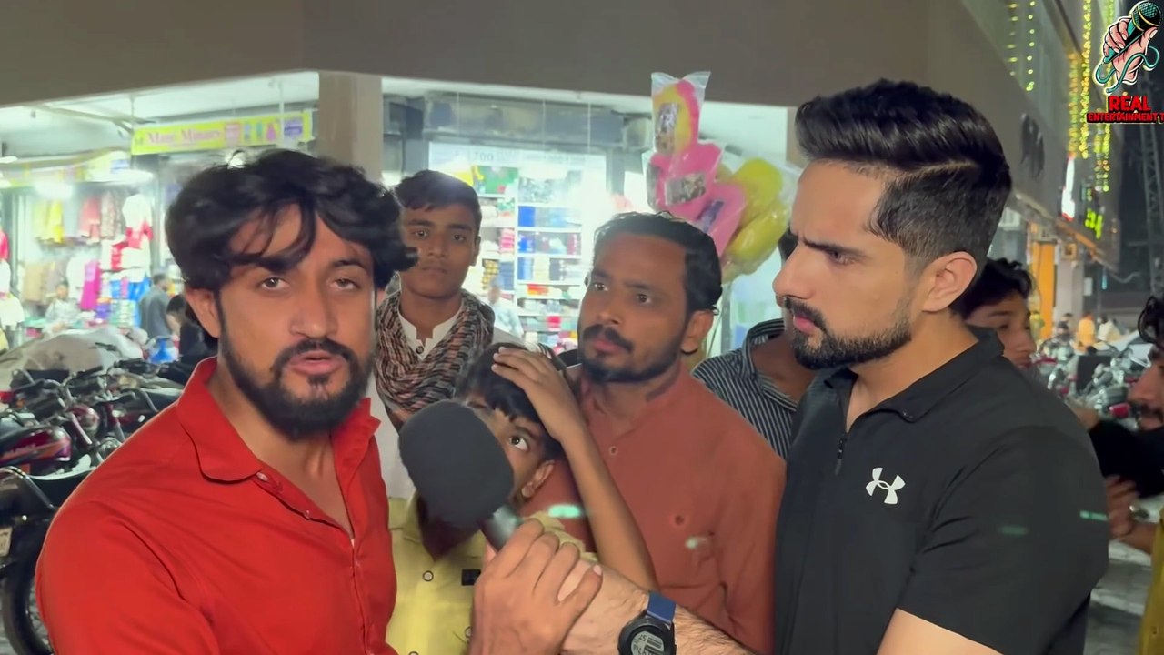 AFGHAN HACKS PAK TANKS_ PAKISTAN PUBLIC REACTION ON INDIA AFGHAN FRIENDSHIP, REAL ENTERTAINMENT TV