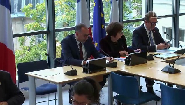 Commission des affaires européennes : Rejeter le projet d'accord des droits de douane entre l’UE et les États-Unis ; Coopération européenne dans la lutte contre la cyberpédocriminalité - Mercredi 15 octobre 2025