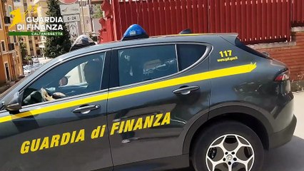 Contrabbando, sequestrato un carico di tabacco a Caltanissetta