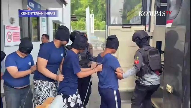 Napi High Risk! Ammar Zoni Diborgol & Mata Ditutup Dipindah ke Nusakambangan