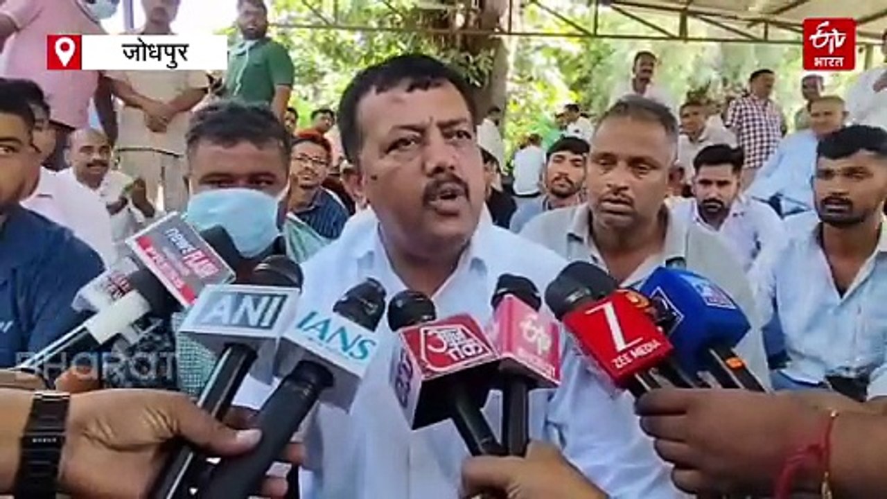 Jaisalmer Bus Fire : 80 फीसदी झुलसी महिला ने तोड़ा दम, मृतकों की संख्या हुई 22, मोर्चरी पर धरना शुरू