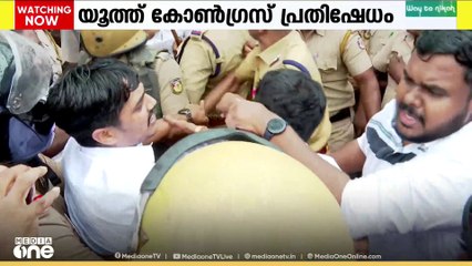 'ഞങ്ങളെ പിടിക്കാതെ പ്രതികളെ പോയി പിടിക്കാൻ നോക്ക് '