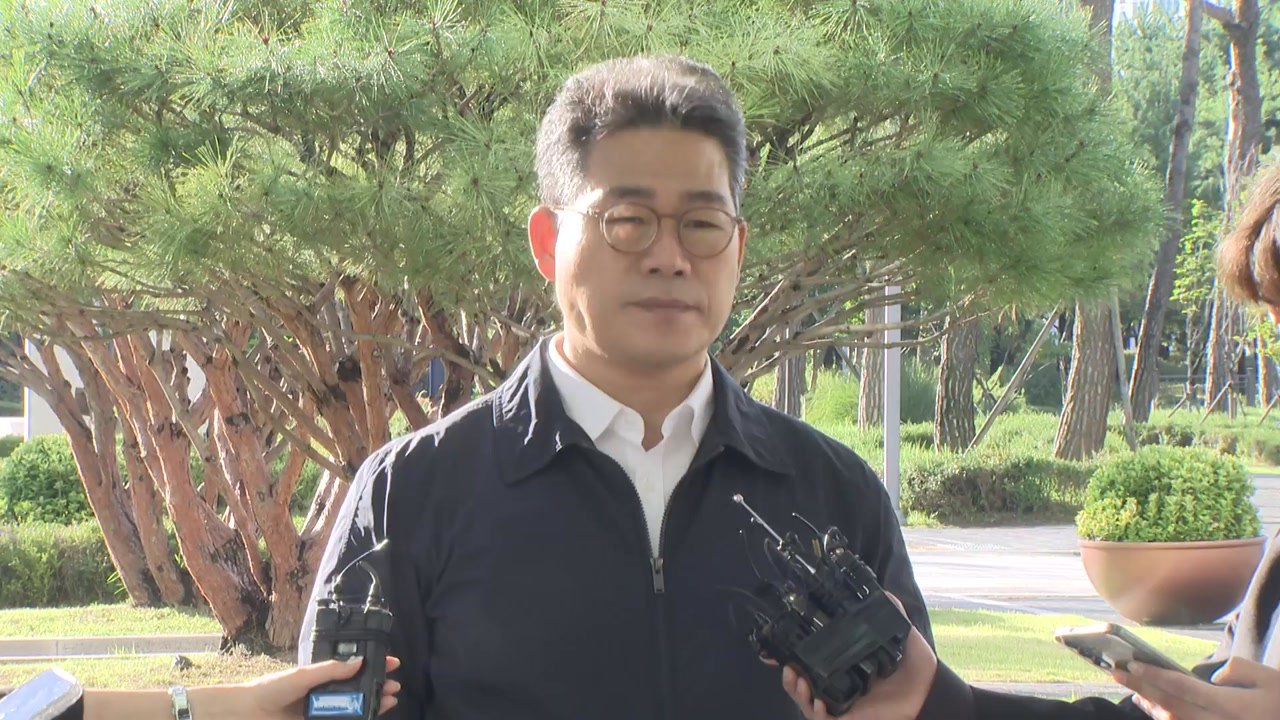 임은정 동부지검 파견 백해룡 "불법 단체로 출근" [앵커리포트] / YTN