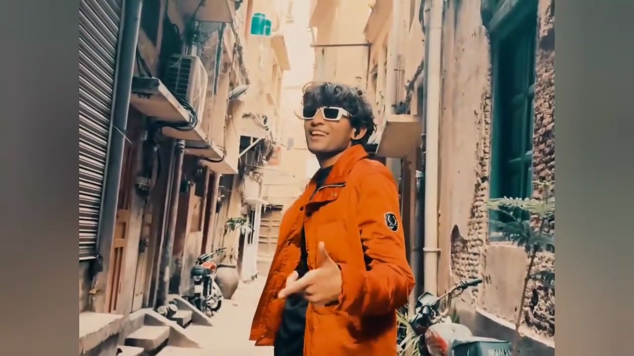 Gal Sun - Sabat Batin ft. Rackstar | Official Music Video | PAKISTANI ...