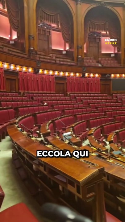 Silvestri - L’aula della Camera dei Deputati? Vuota (15.10.25)