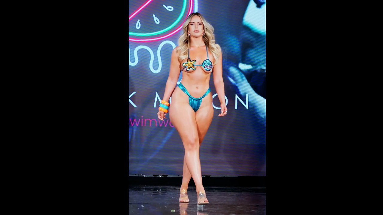 Marissa Dubois in Slow Motion  New York Fashion Week 2023