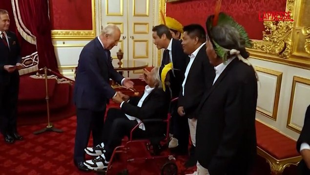 Londra, leader indigeno brasiliano ringrazia re Carlo per sostegno a difesa dell'Amazzonia