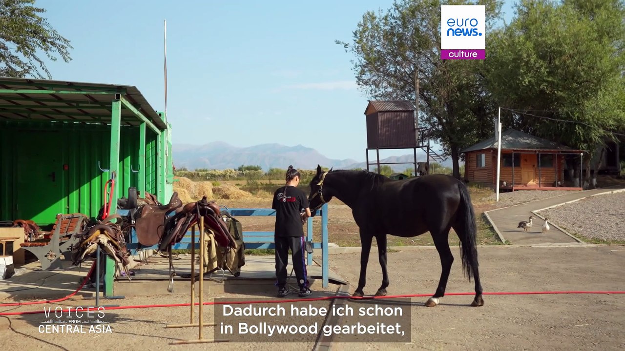 Von der reitkunst zum modernen kampf: stuntfrau zhibek zhappasbayeva zeigt sich furchtlos