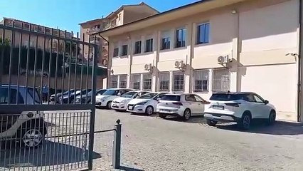 Omicidio Pinna, l?arrivo di Luca Franciosi in Procura per l?interrogatorio