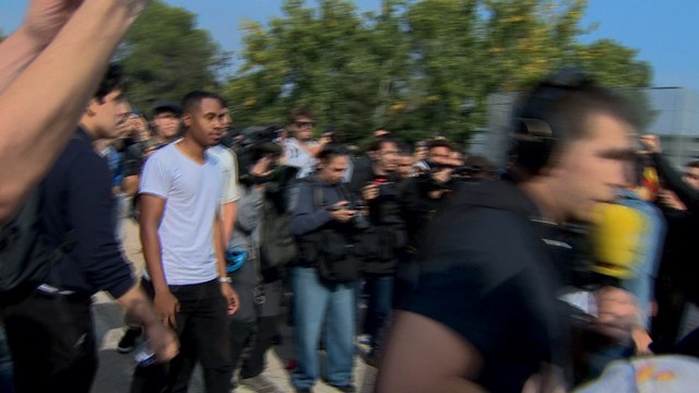 Enfrentamiento entre jóvenes ante la previsión de llegada de Vito Quiles a la UAB