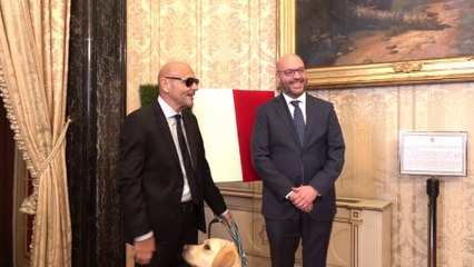 Giornata mondiale cani guida, Fontana riceve delegazione Uici