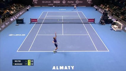Amalty - Medvedev se qualifie pour son 12e quart de finale de la saison