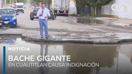 Mal estado de vialidades en Cuautitlán, bache enorme genera protesta estudiantil y vecinal