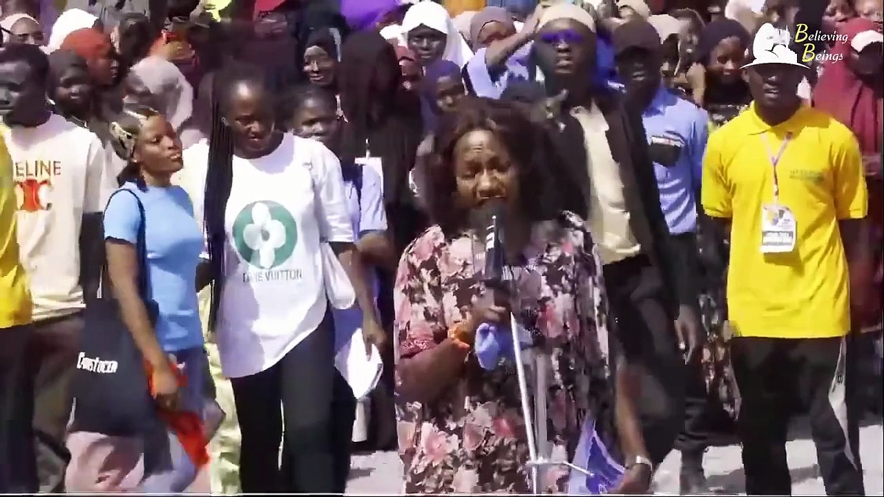 A Lecturer Pick up a FIGHT with Dr. Zakir over Jesus! - Nigeria 2023