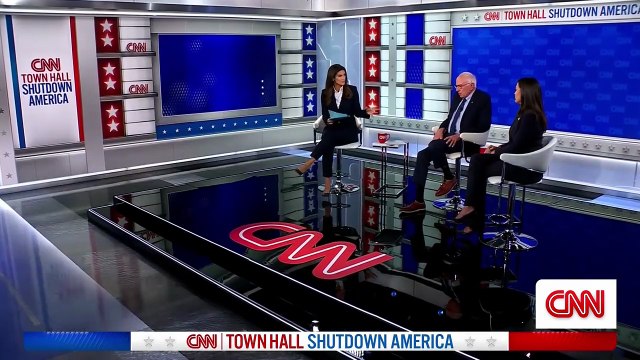 'They need to pick up the phone'- AOC, Sanders on efforts to end the Congress stalemate