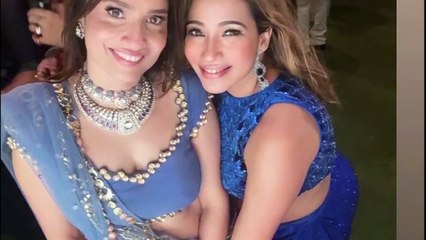Ankita Lokhande-Vicky Jain Diwali Party में Troll I Watch Video