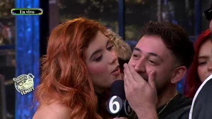 Isabella la colombiana pone nerviosos a los chicos