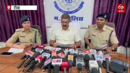 रीवा में पुलिस के चलते वाहन से कूद भागा बदमाश, SI ने पीछा किया, लंबी रेस के बाद दबोचा