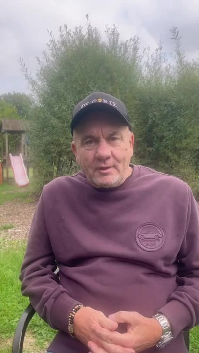 Patrick De Corte à Ahmed Laaouej et David Leisterh : « Mettez un peu d’eau dans votre vin »