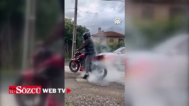 Samsun'da motosikletiyle teker yakan sürücüye 6 bin 498 lira ceza kesildi