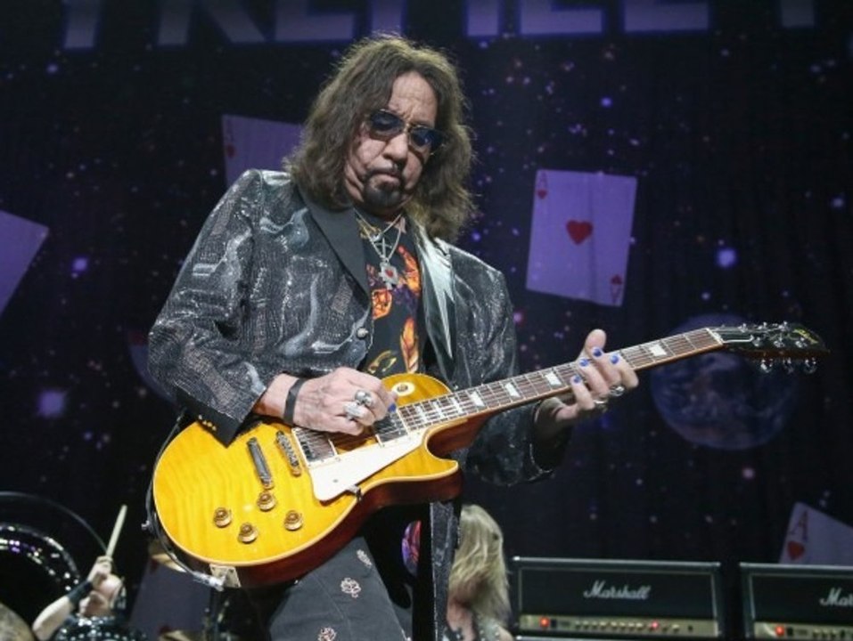 'Am Boden zerstört': Kiss-Bandmitglieder trauern um Ace Frehley