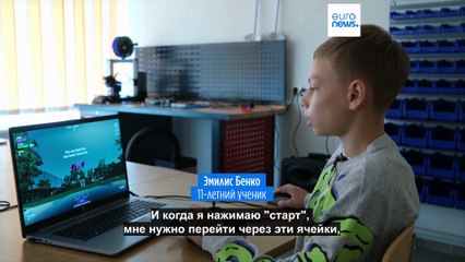 Литовские дети учатся создавать и управлять дронами на внешкольных курсах