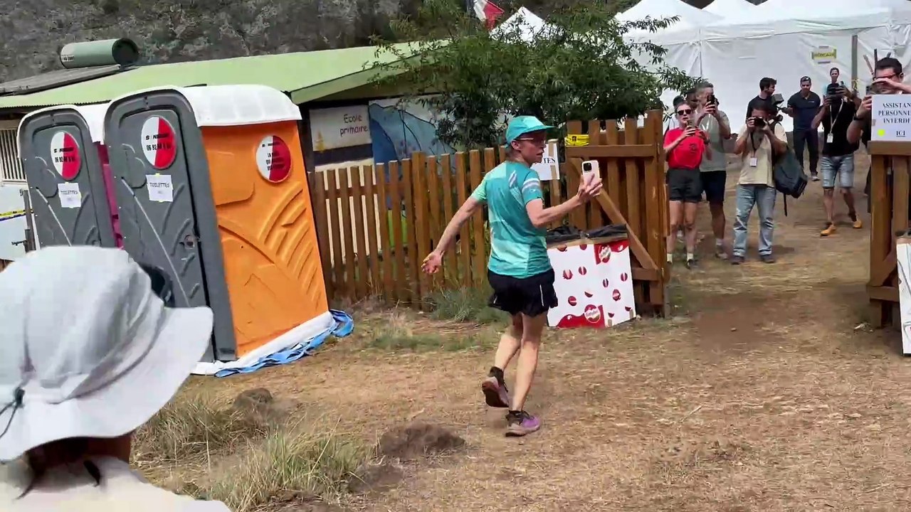 Blandine L'Hirondel toujours en tête chez les femmes - Ultra-trail - Diagonale des Fous
