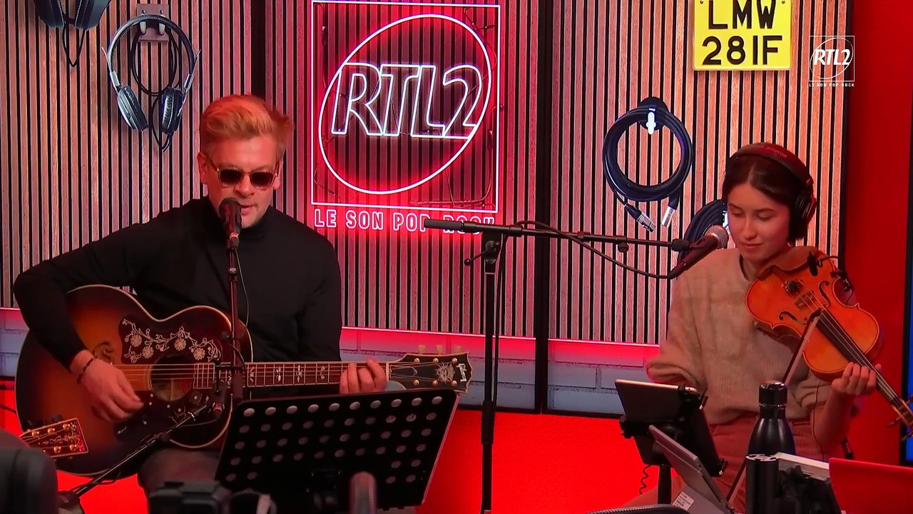 PÉPITE - Benjamin Biolay en live et en interview dans LeDriveRTL2 (17/10/25)