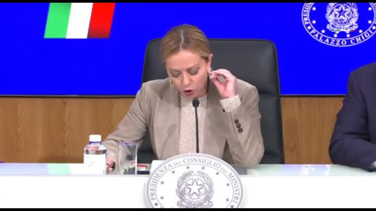 Manovra, Meloni: seria ed equlibrata. Sostiene famiglie e salari