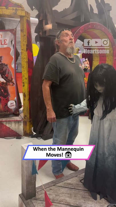 Mannequin Comes to LIFE! Dad’s Hilarious Halloween Store Scare 😂🎃|| Heartsome 💖