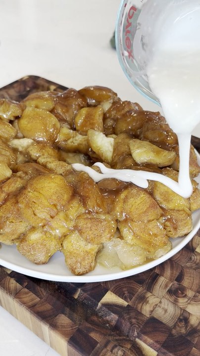 Apple Pie Monkey Bread Recipe