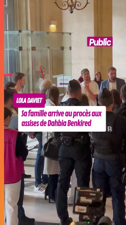 La famille de la petite Lola au procès aux assises de Dahbia Benkired pour le meurtre de Lola, 12 ans