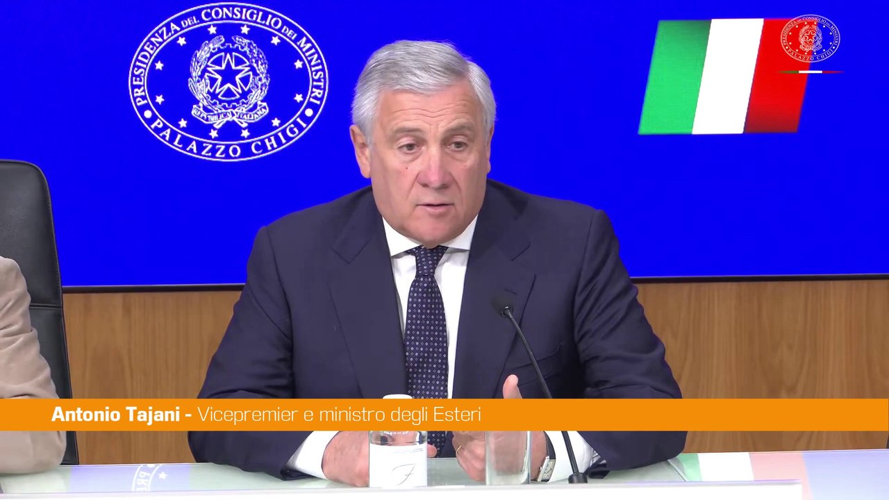 Manovra, Tajani "C'è attenzione al ceto medio e ai salari poveri"