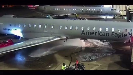 Faire le plein d'un avion c'est risqué...