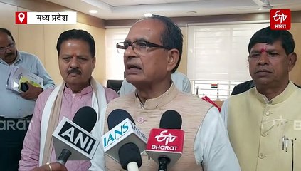 किसानों को डीएपी और खाद पर्याप्त मात्रा में उपलब्ध कराएं, केंद्रीय कृषि मंत्री का अधिकारियों को निर्देश