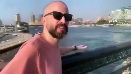 موقف مفاجئ لأسير فلسطيني محرر يشعل السوشيال ميديا