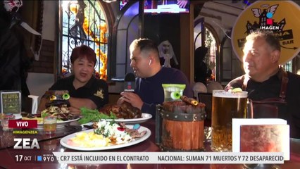 Atalo Mata desayuna en “La Casona de los Santos y Demonios”