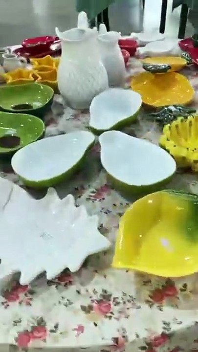 Umuarama: Lions Clube faz bazar de louças até domingo para adquirir cadeiras de rodas