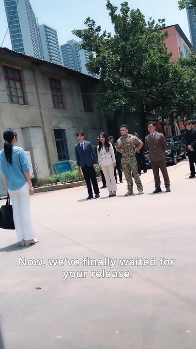 Woman just released from prison finds her daughter humiliated, they don't knowing she is the richest woman