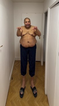 J’ai l’impression que cette perte de poids affine ma silhouette 🤣😅🤪 #humour #drole #parodie #danse