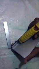 मोबाइल चार्जिंग स्टैंड आसानी से